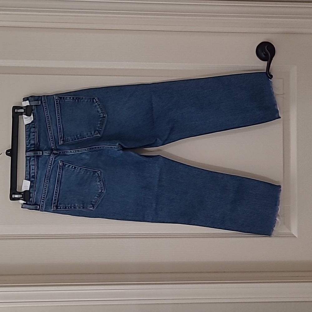TOPSHOP Women's Cropped Straight Leg Blue Jeans with Raw Hem Size 28P - Picture 2 of 10